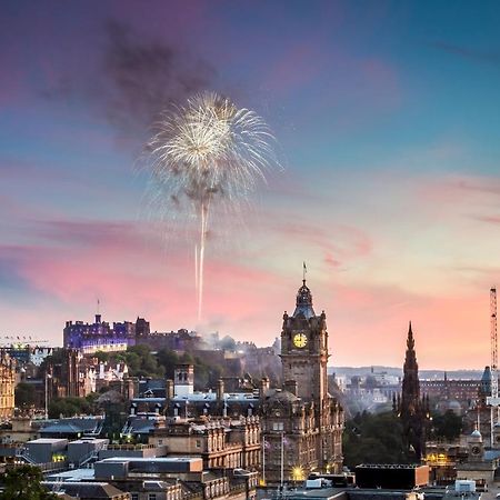 Pass The Keys Central Spacious Flat At Royal Mile EDI Exteriér fotografie