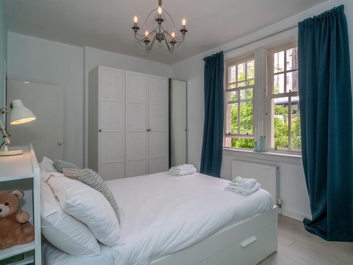 Pass The Keys Central Spacious Flat At Royal Mile EDI Exteriér fotografie