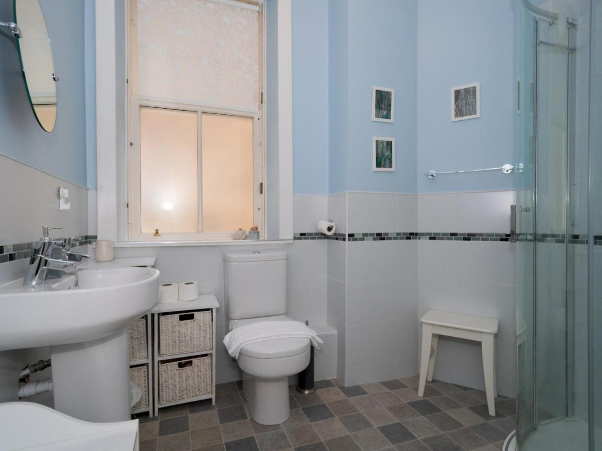 Pass The Keys Central Spacious Flat At Royal Mile EDI Exteriér fotografie